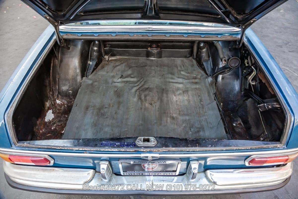 1970 Mercedes 300SEL 6.3 thumbnail 25