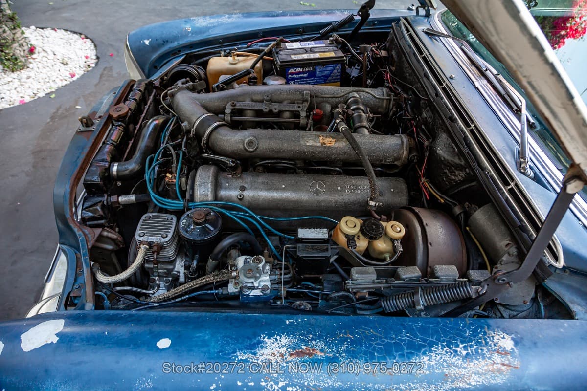 1970 Mercedes 300SEL 6.3 thumbnail 27