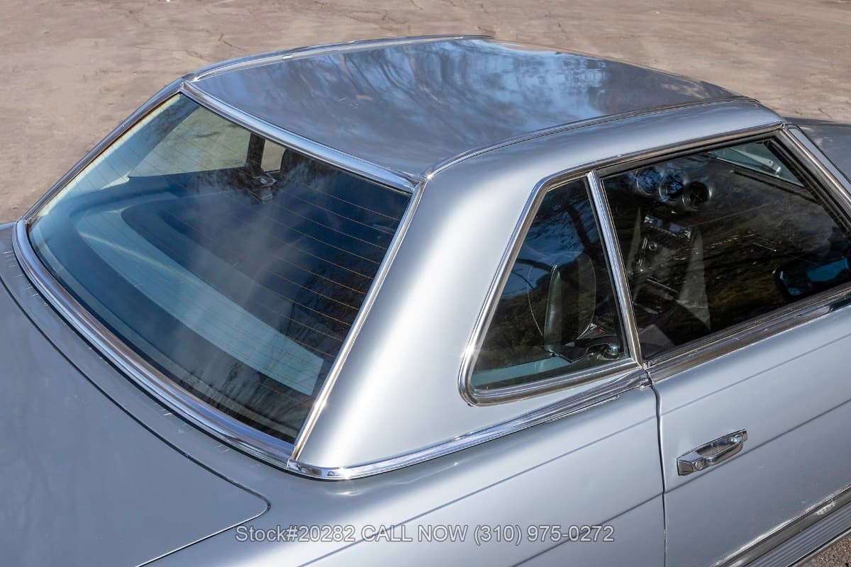 1977 Mercedes 280SL Euro-Spec Roadster with two tops thumbnail 12