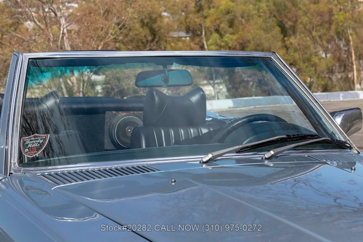 1977 Mercedes 280SL Euro-Spec Roadster with two tops thumbnail 14