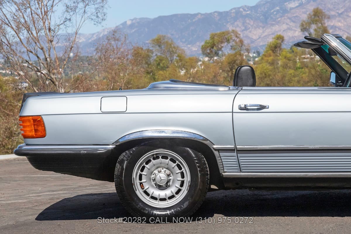 1977 Mercedes 280SL Euro-Spec Roadster with two tops thumbnail 15