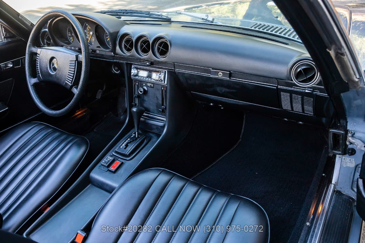 1977 Mercedes 280SL Euro-Spec Roadster with two tops thumbnail 21