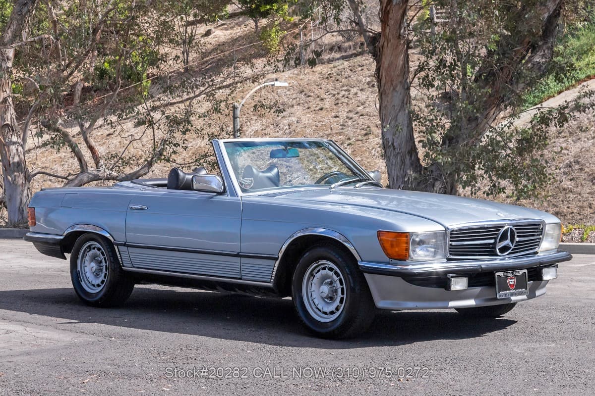 1977 Mercedes 280SL Euro-Spec Roadster with two tops thumbnail 3