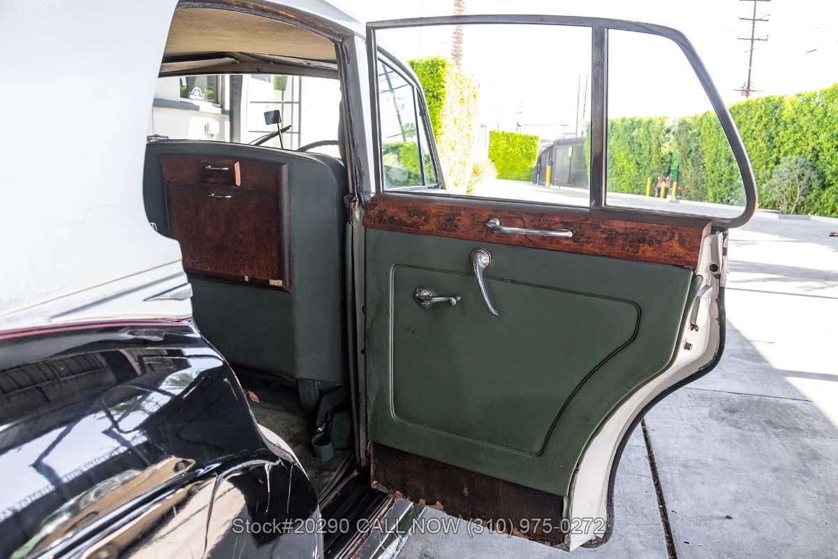 1958 Bentley S1 Right-Hand-Drive thumbnail 17