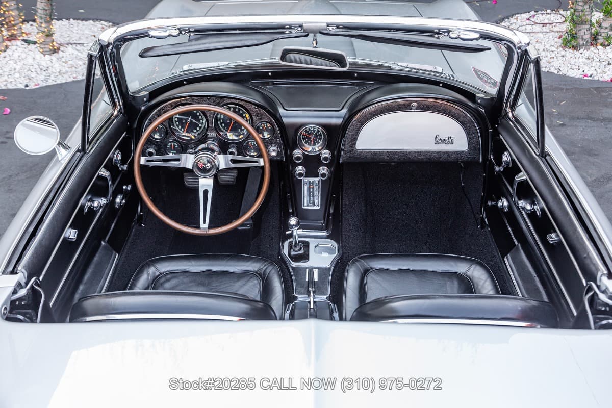 1967 Chevrolet Corvette Convertible Two-Top 4-Speed thumbnail 18