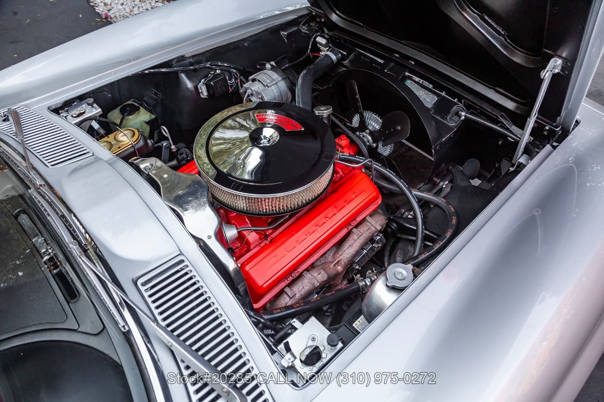 1967 Chevrolet Corvette Convertible Two-Top 4-Speed thumbnail 24