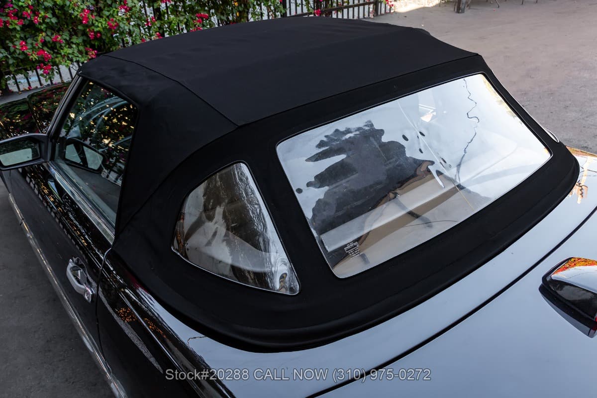 1987 Mercedes 560SL with 2 tops thumbnail 8