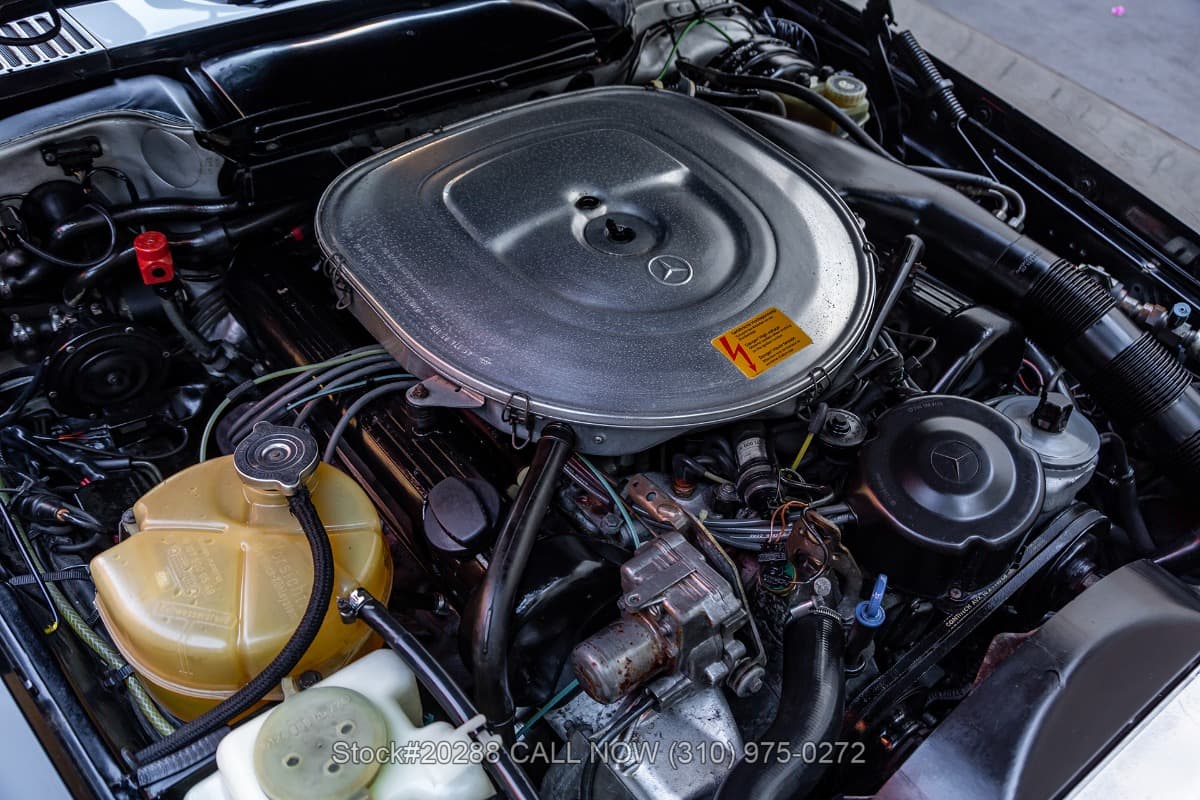 1987 Mercedes 560SL with 2 tops thumbnail 26