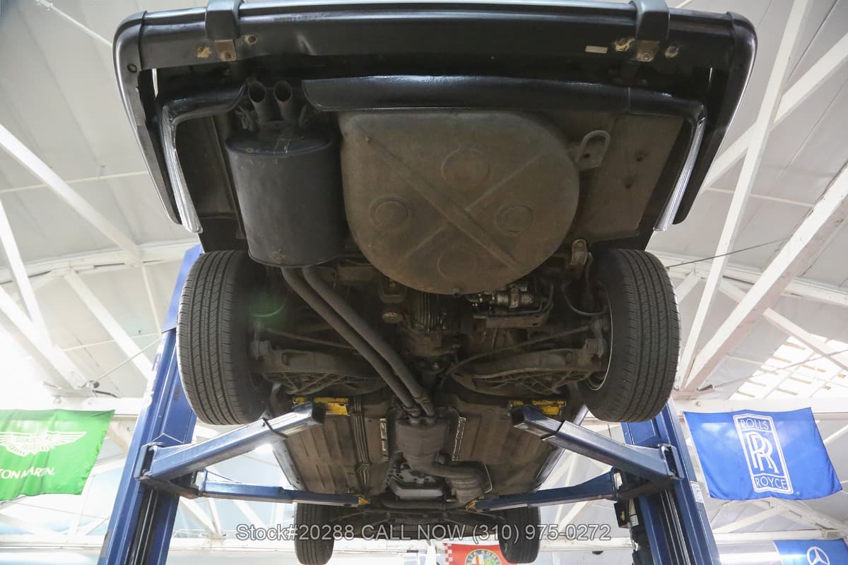 1987 Mercedes 560SL with 2 tops thumbnail 27