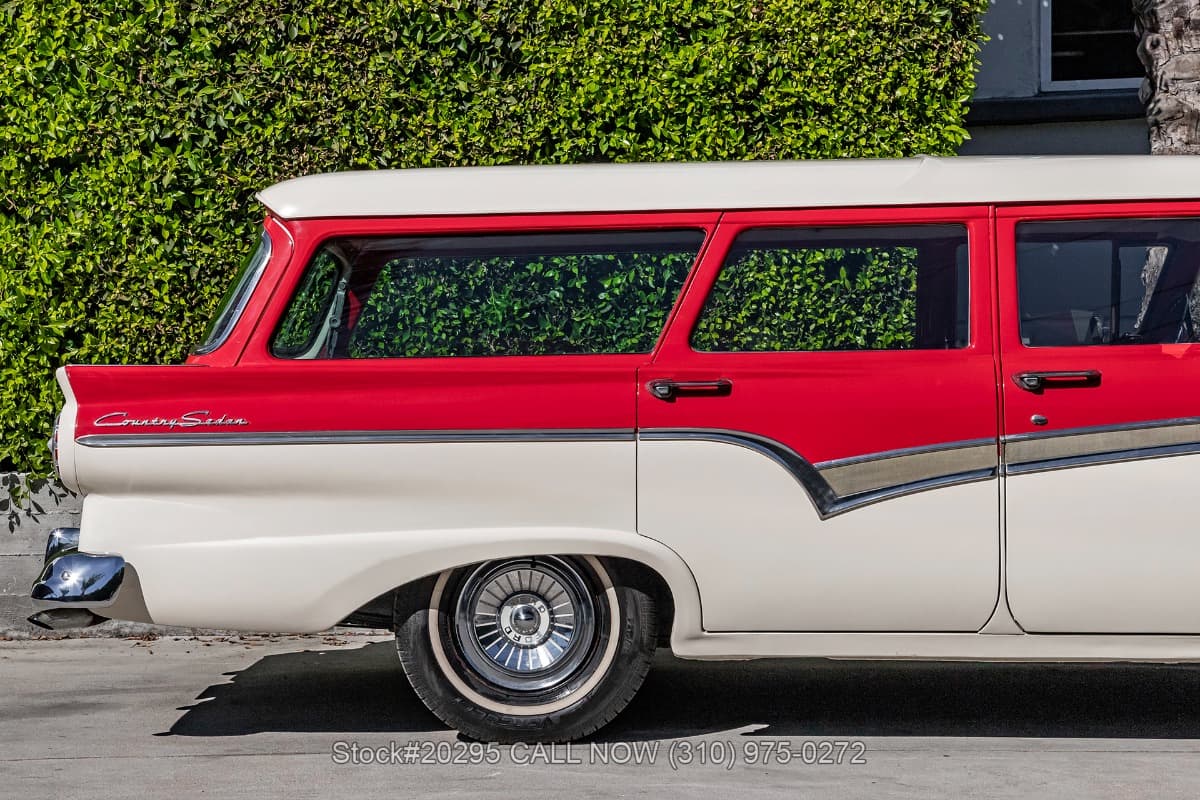 1957 Ford Country Sedan 4-Door Station Wagon thumbnail 9