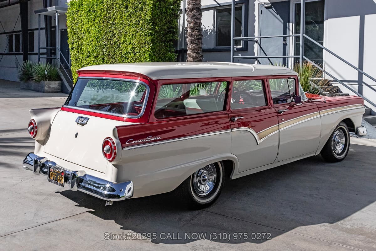 1957 Ford Country Sedan 4-Door Station Wagon thumbnail 5