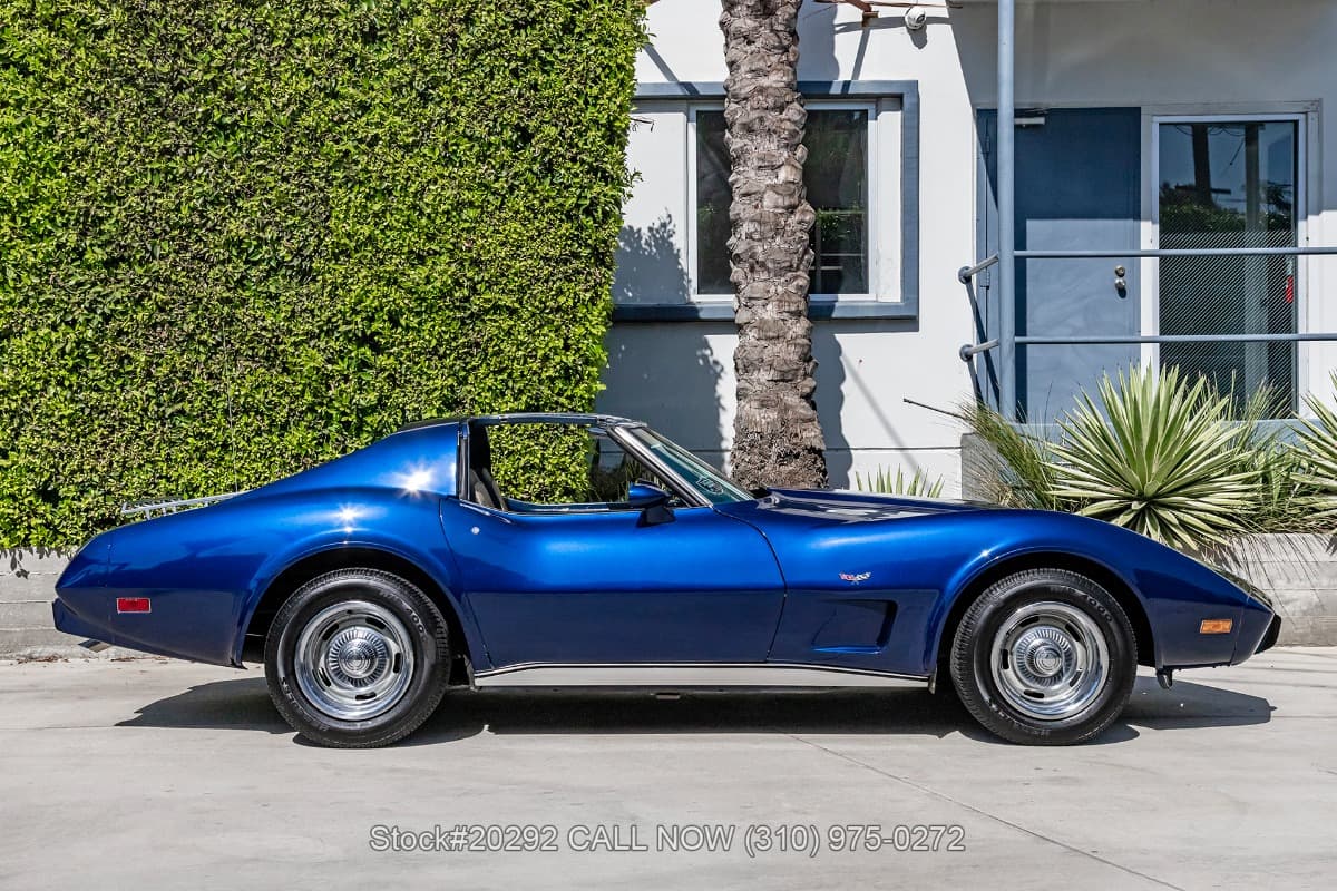 1977 Chevrolet Corvette T-Top L48 thumbnail 3