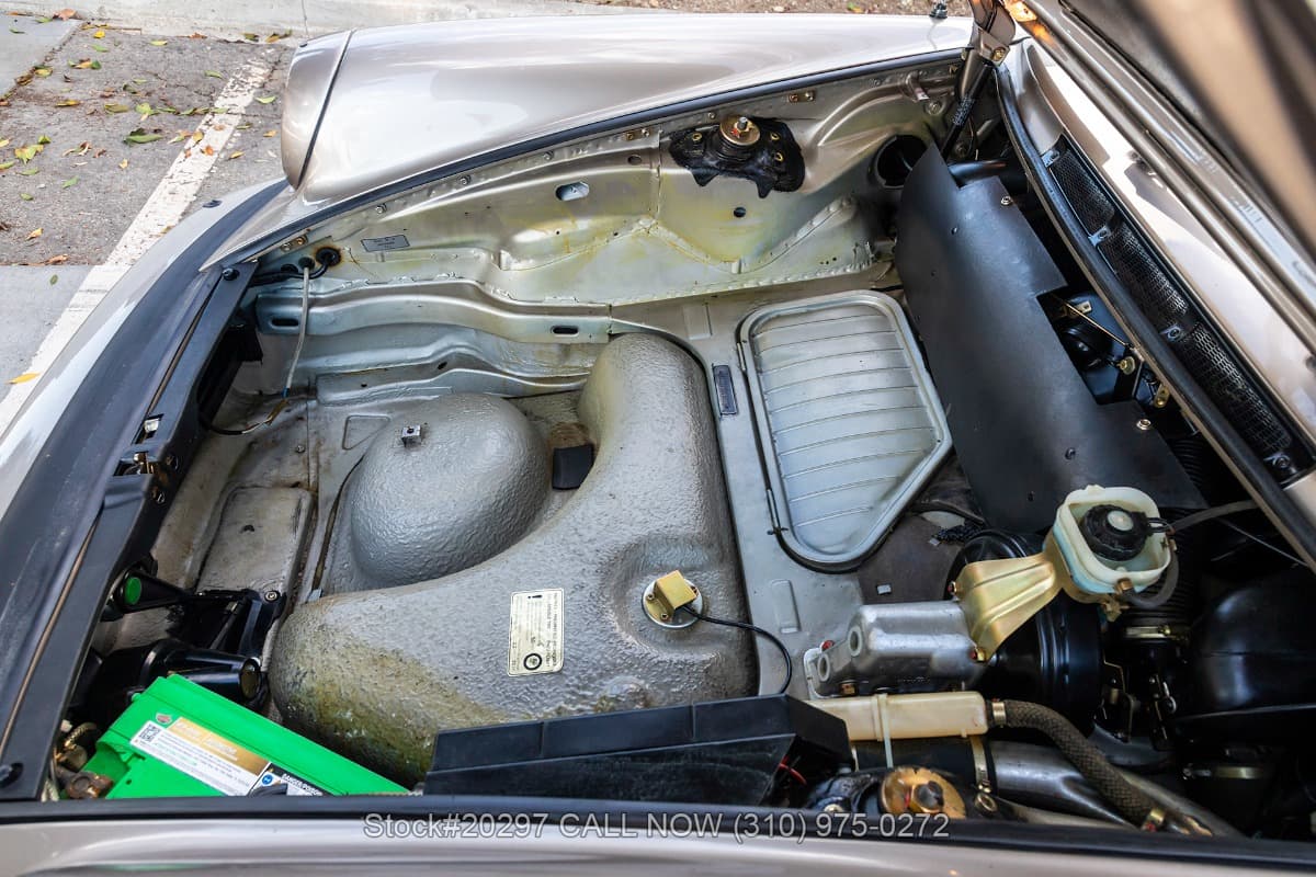 1984 Porsche Carrera 3.2 Targa thumbnail 21