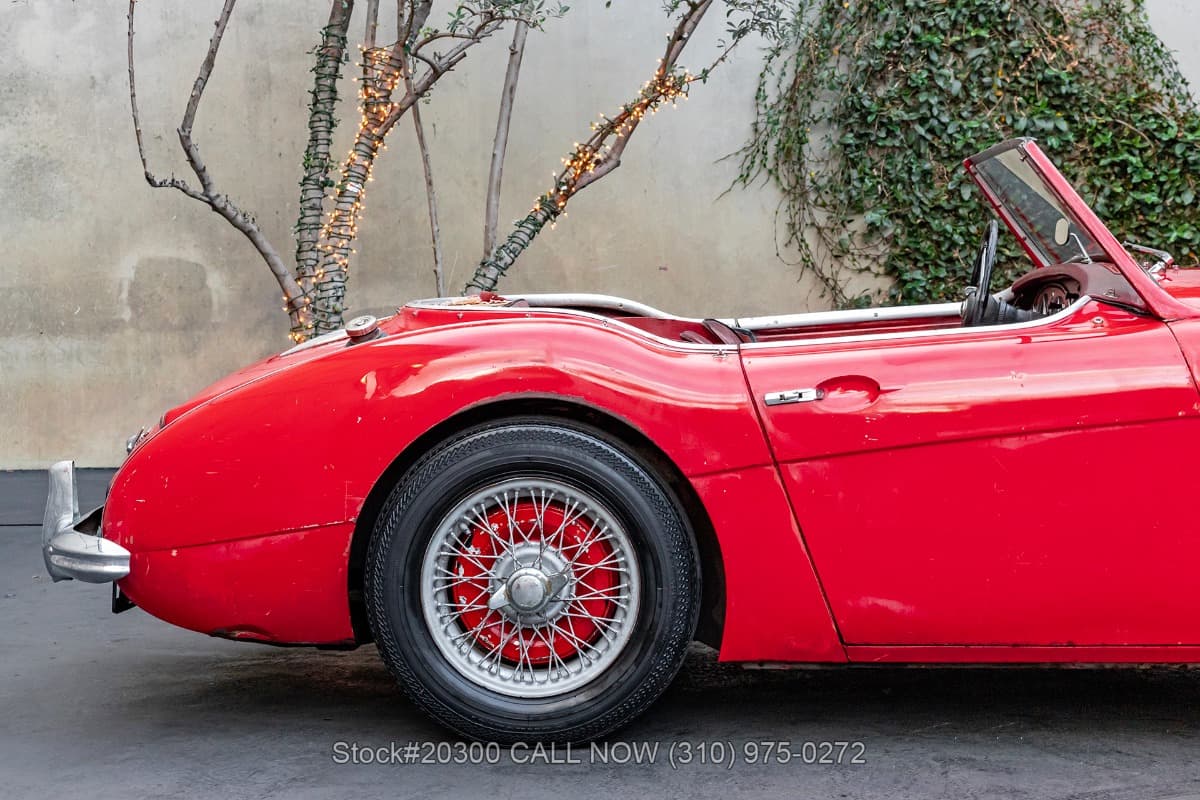 1962 Austin-Healey 3000 Mk II Convertible thumbnail 9