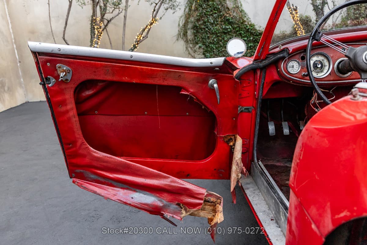 1962 Austin-Healey 3000 Mk II Convertible thumbnail 12
