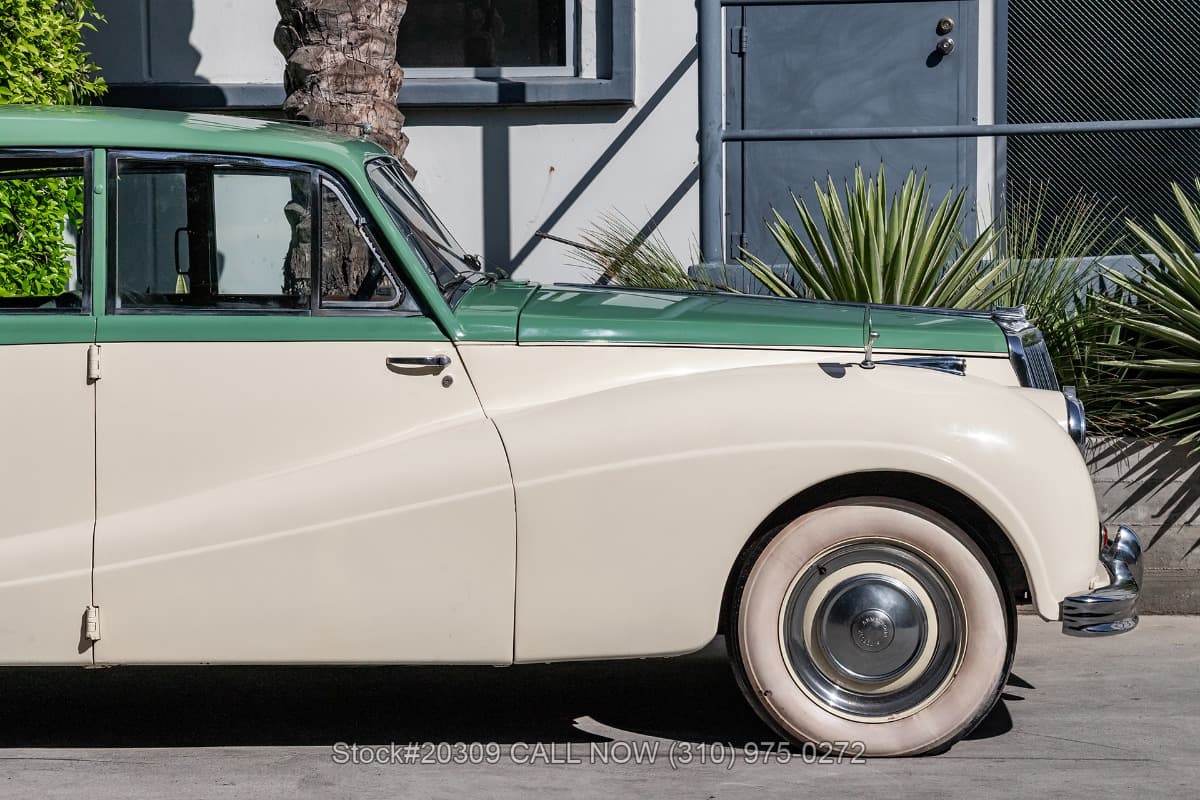 1955 Armstrong Siddeley Sapphire Right-Hand-Drive Saloon thumbnail 9