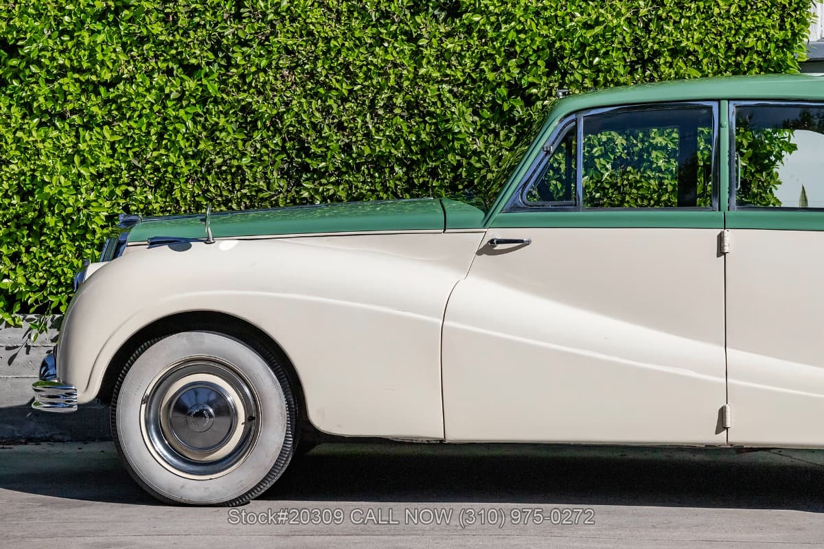 1955 Armstrong Siddeley Sapphire Right-Hand-Drive Saloon thumbnail 11
