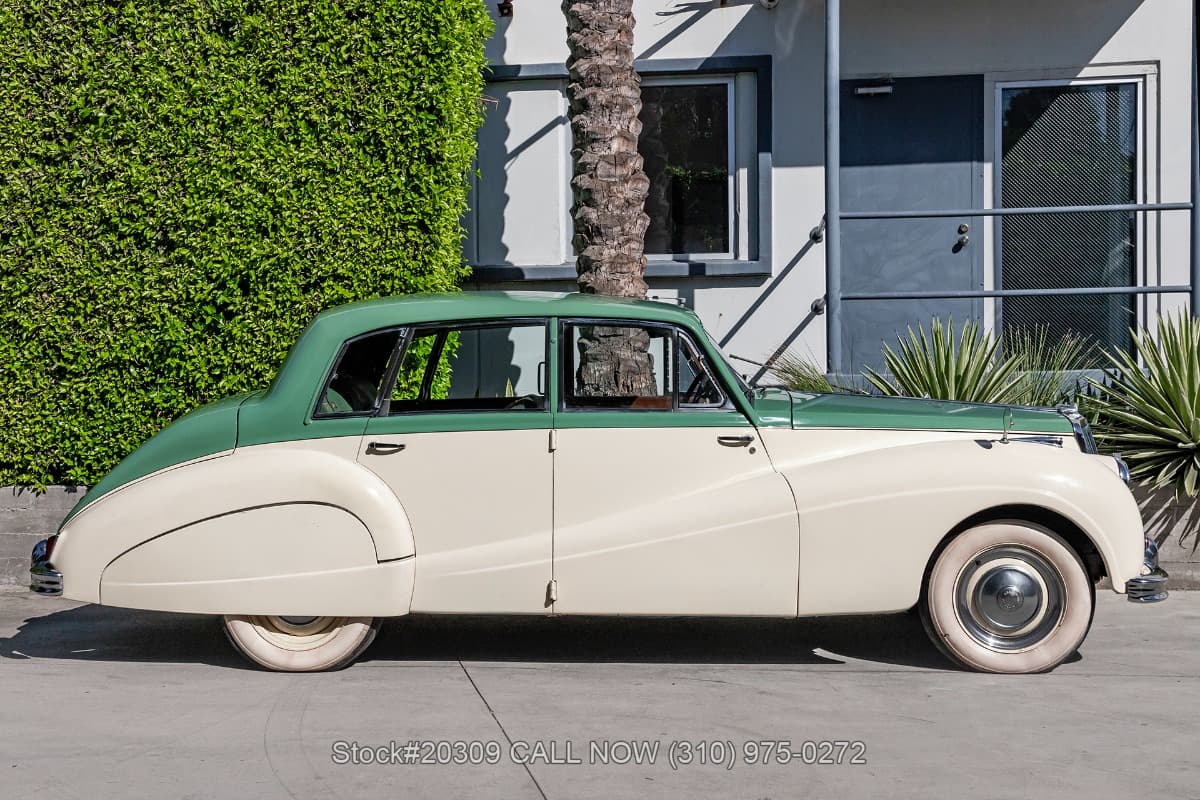 1955 Armstrong Siddeley Sapphire Right-Hand-Drive Saloon thumbnail 4