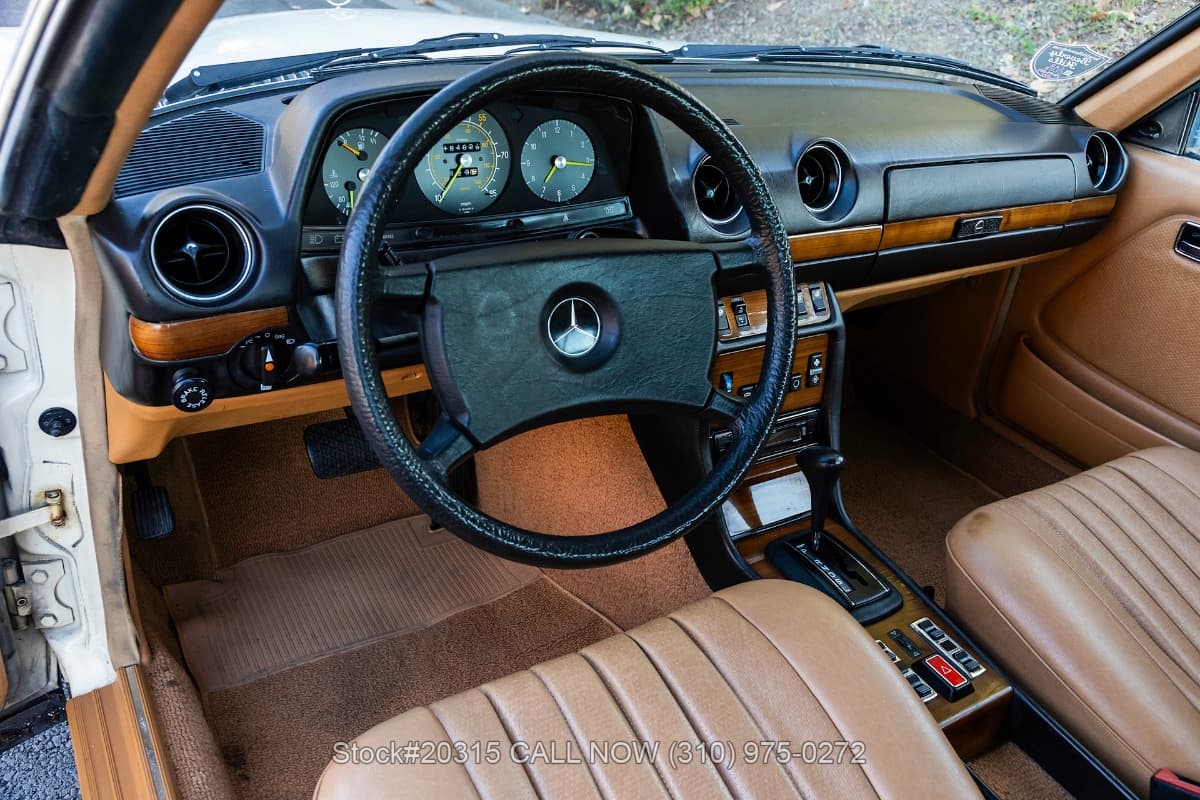 1981 Mercedes 300CD thumbnail 15