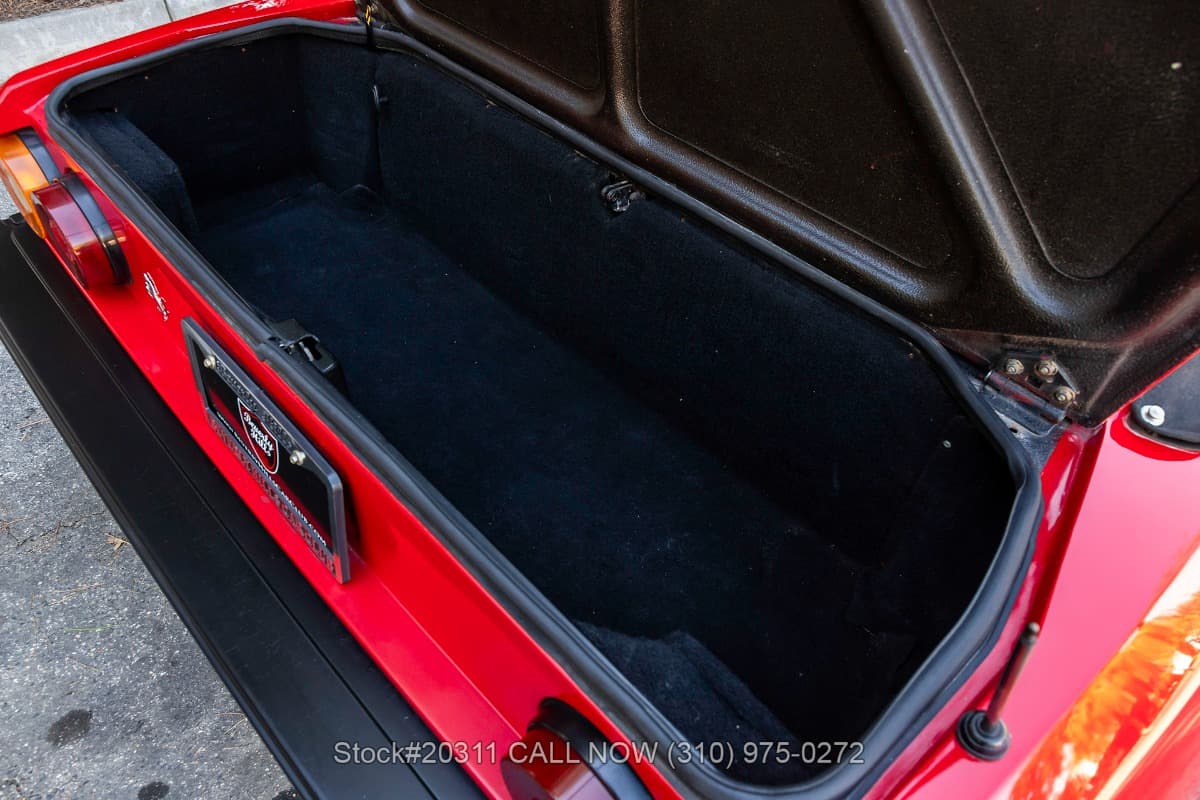 1983 Ferrari Mondial Cabriolet thumbnail 24