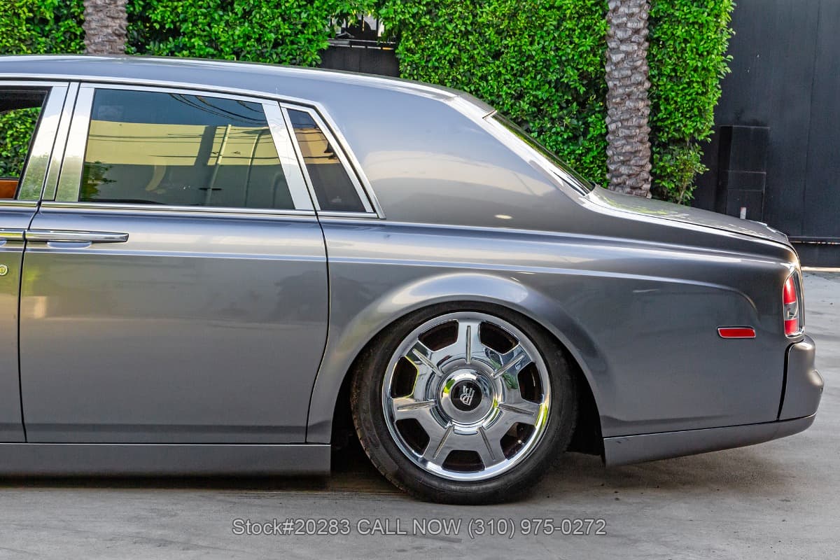 2004 Rolls-Royce Phantom thumbnail 11