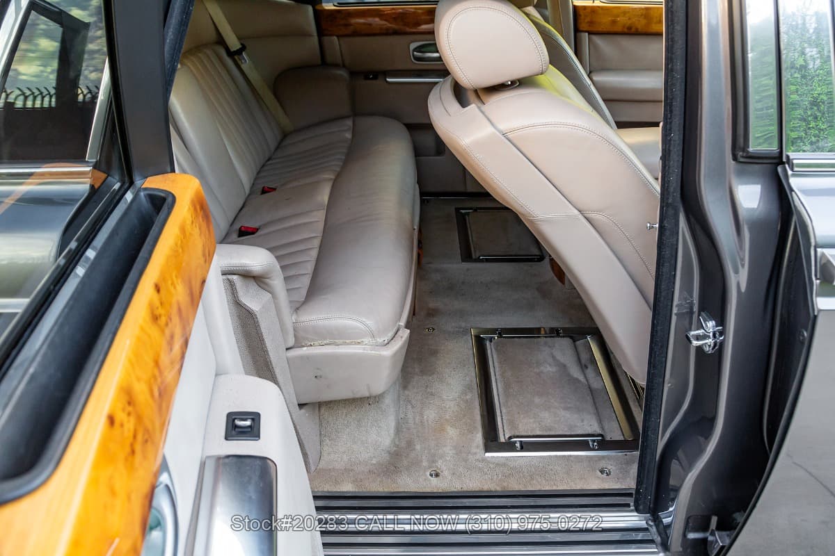 2004 Rolls-Royce Phantom thumbnail 23