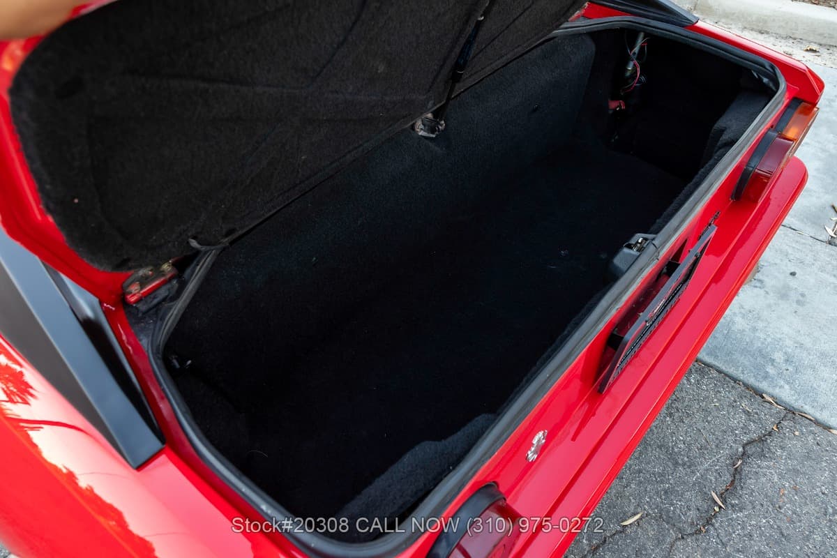 1989 Ferrari Mondial T Coupe thumbnail 19