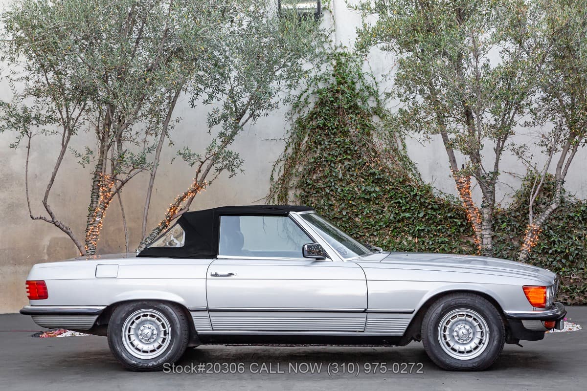 1985 Mercedes 280SL Euro-Spec Roadster thumbnail 5