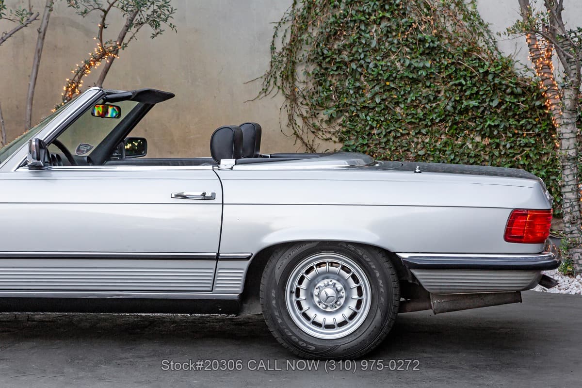 1985 Mercedes 280SL Euro-Spec Roadster thumbnail 11