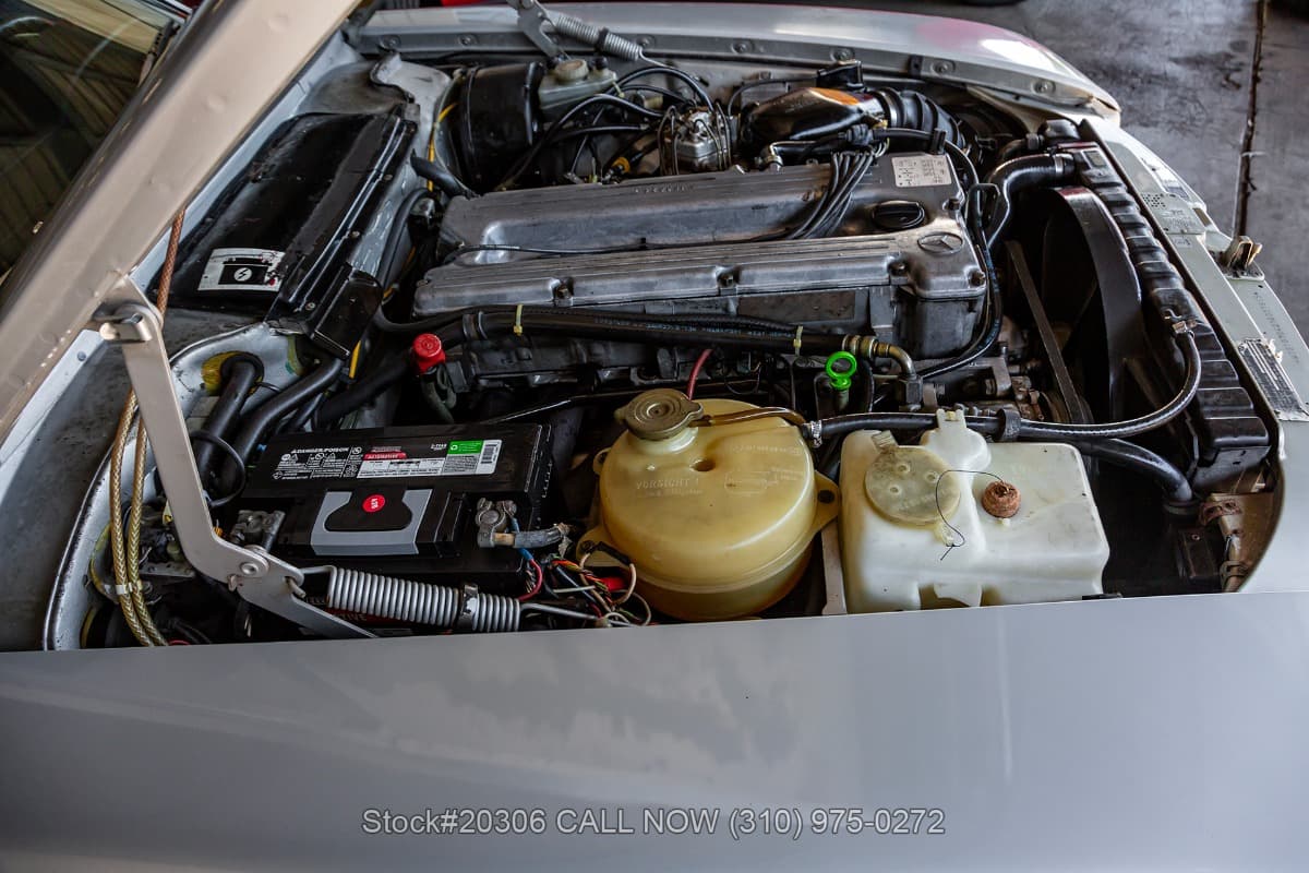 1985 Mercedes 280SL Euro-Spec Roadster thumbnail 20