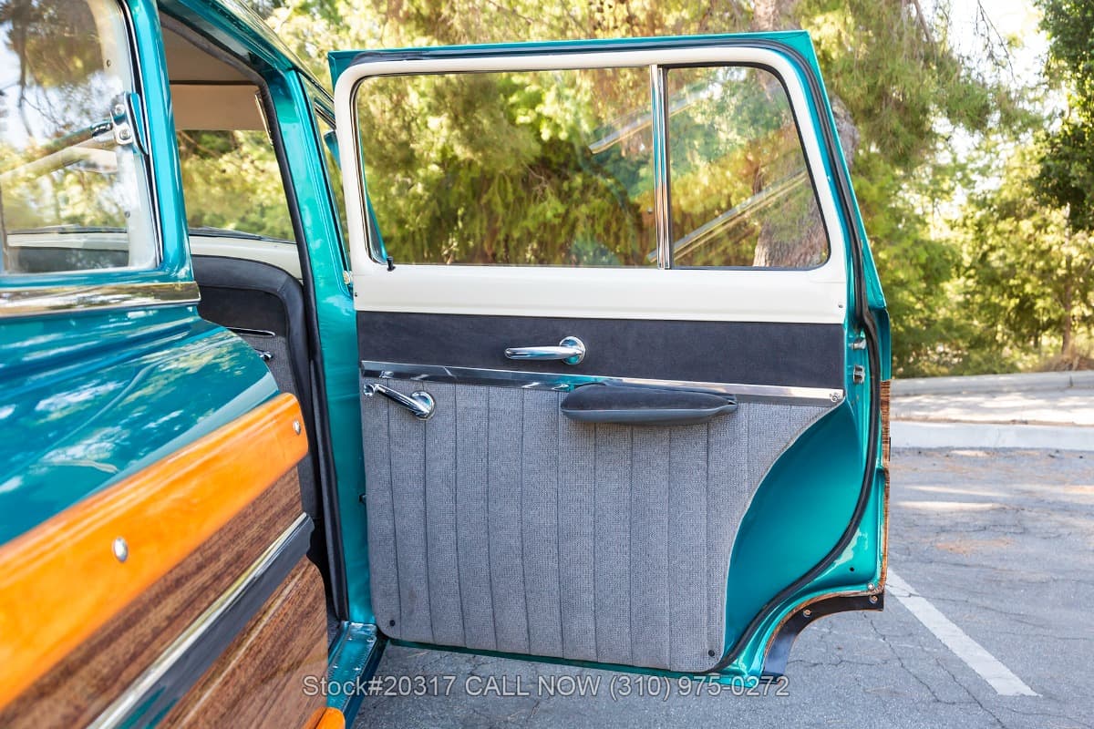 1953 Mercury Monterey Woodie Wagon Restomod thumbnail 17