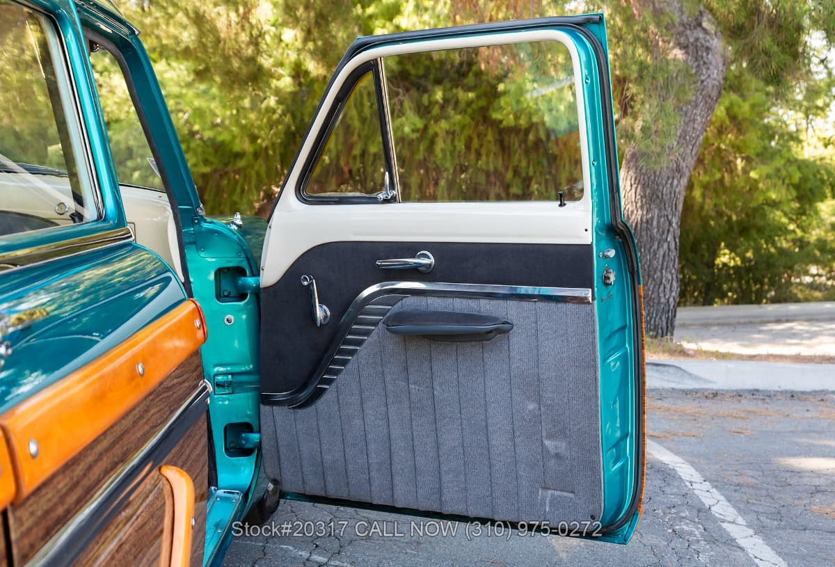 1953 Mercury Monterey Woodie Wagon Restomod thumbnail 19