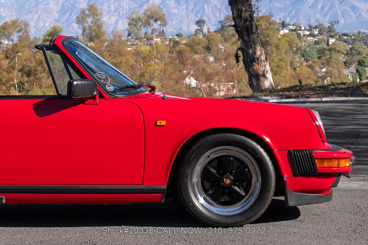 1985 Porsche 911 Carrera Targa Euro-Spec thumbnail 9