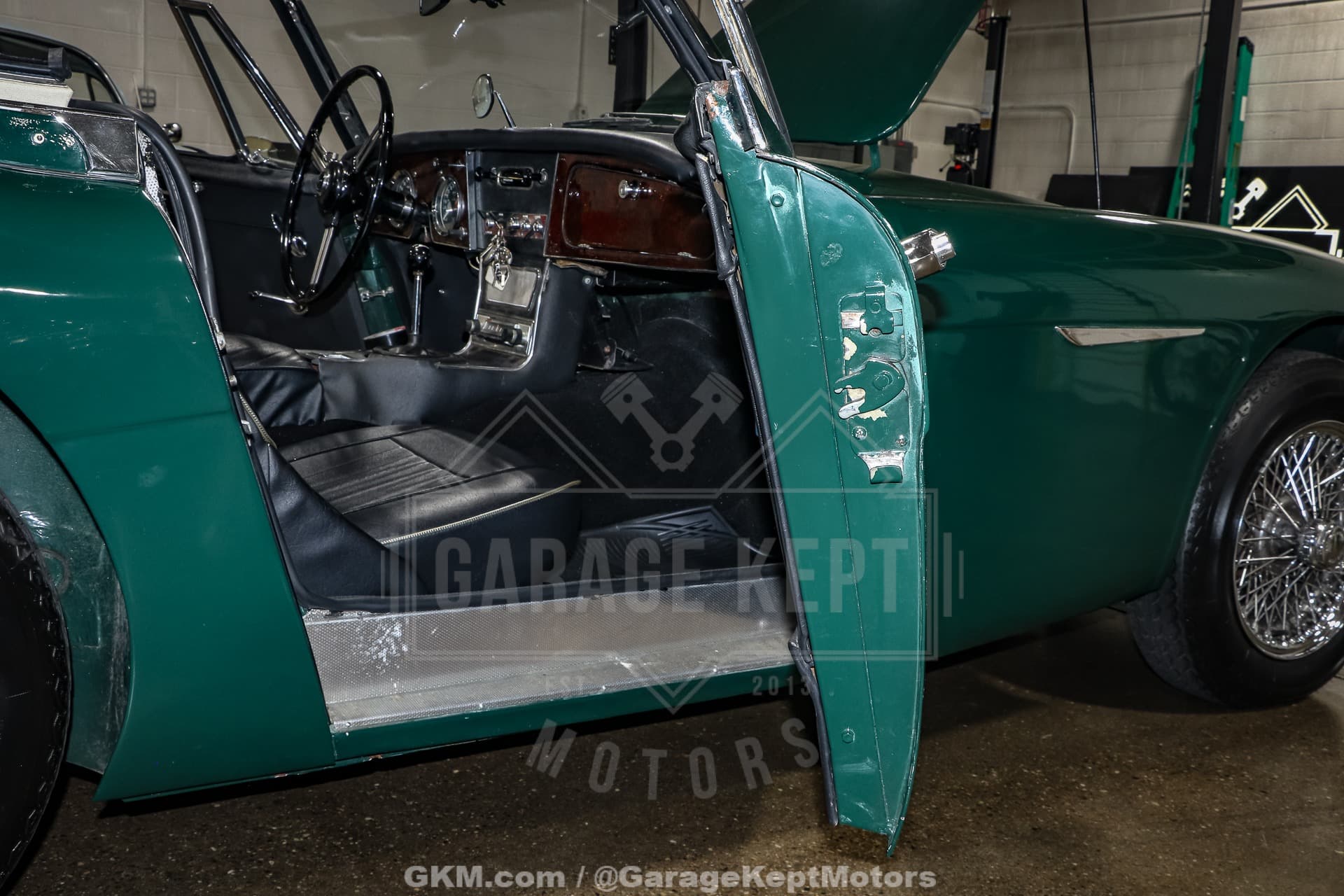 1967 Austin-Healey 3000 Mk III thumbnail 10