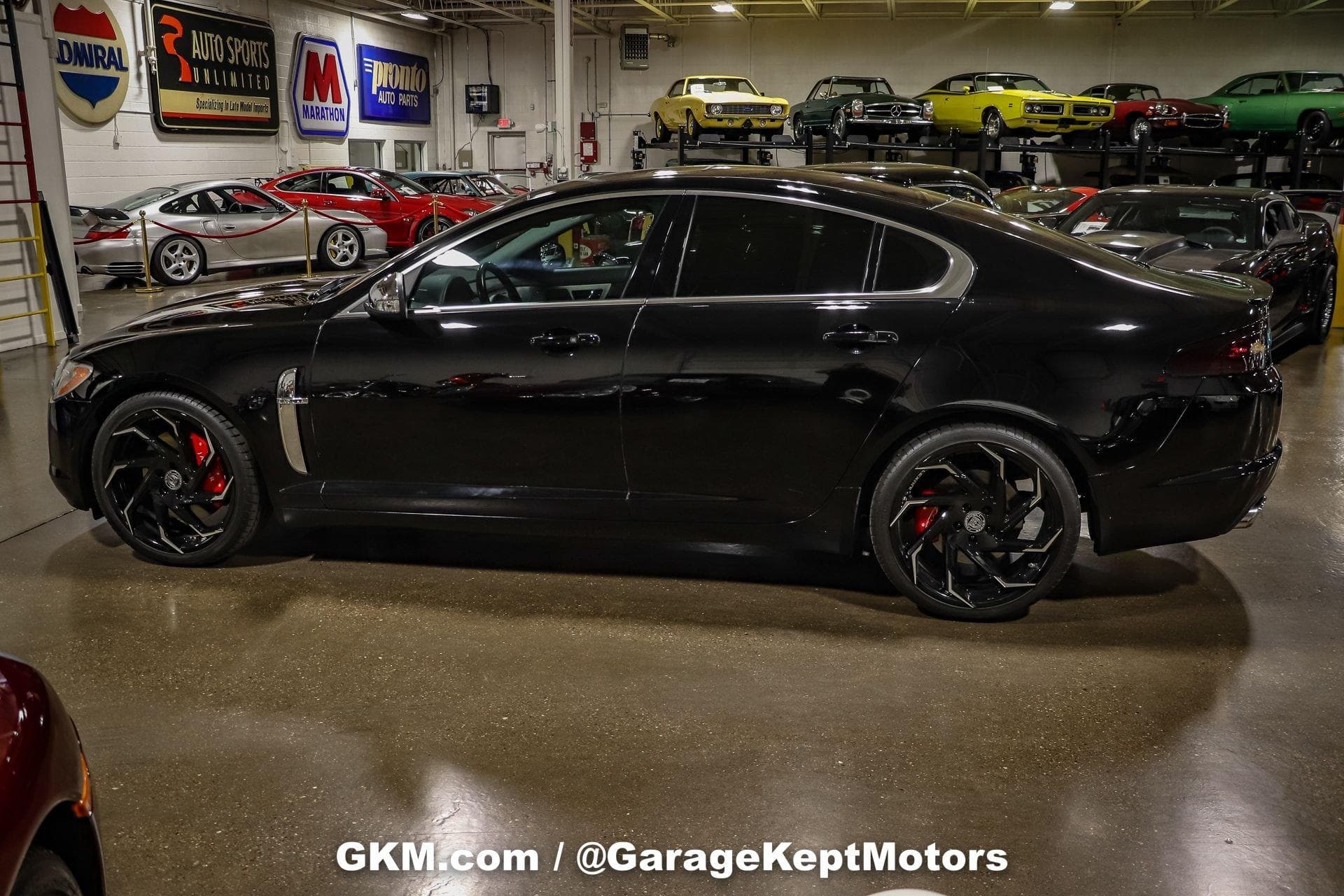 2009 Jaguar XF Supercharged thumbnail 3