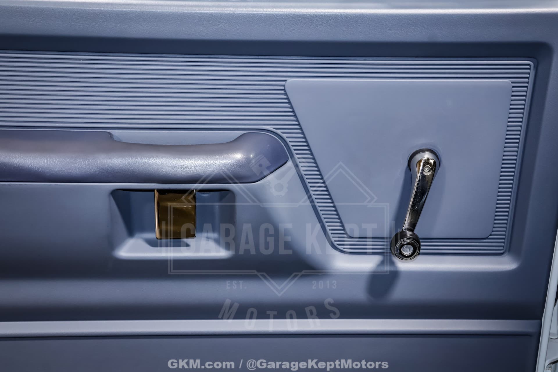 1987 Dodge W-100 Pickup thumbnail 15