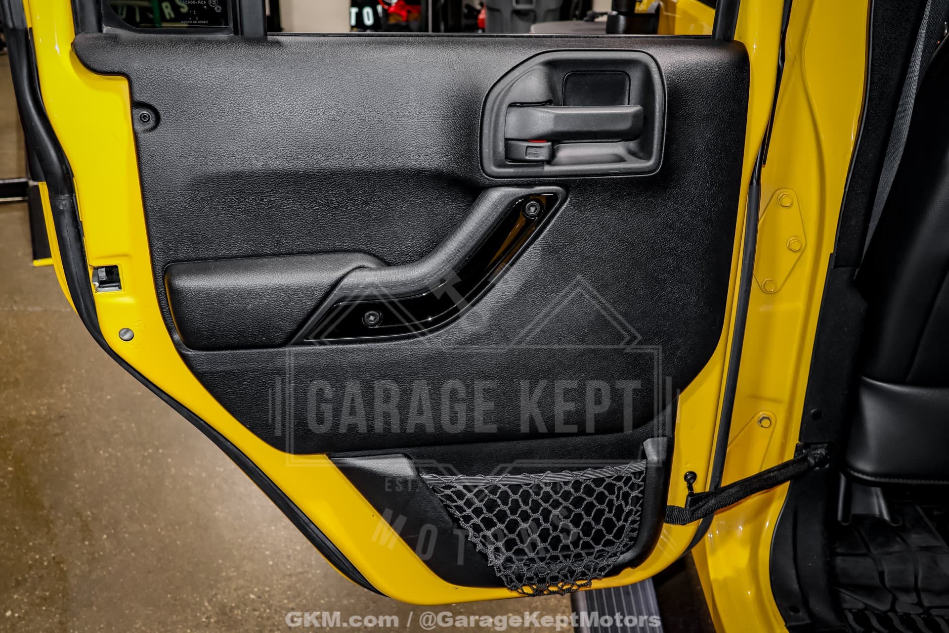 2015 Jeep Wrangler Unlimited Altitude thumbnail 16