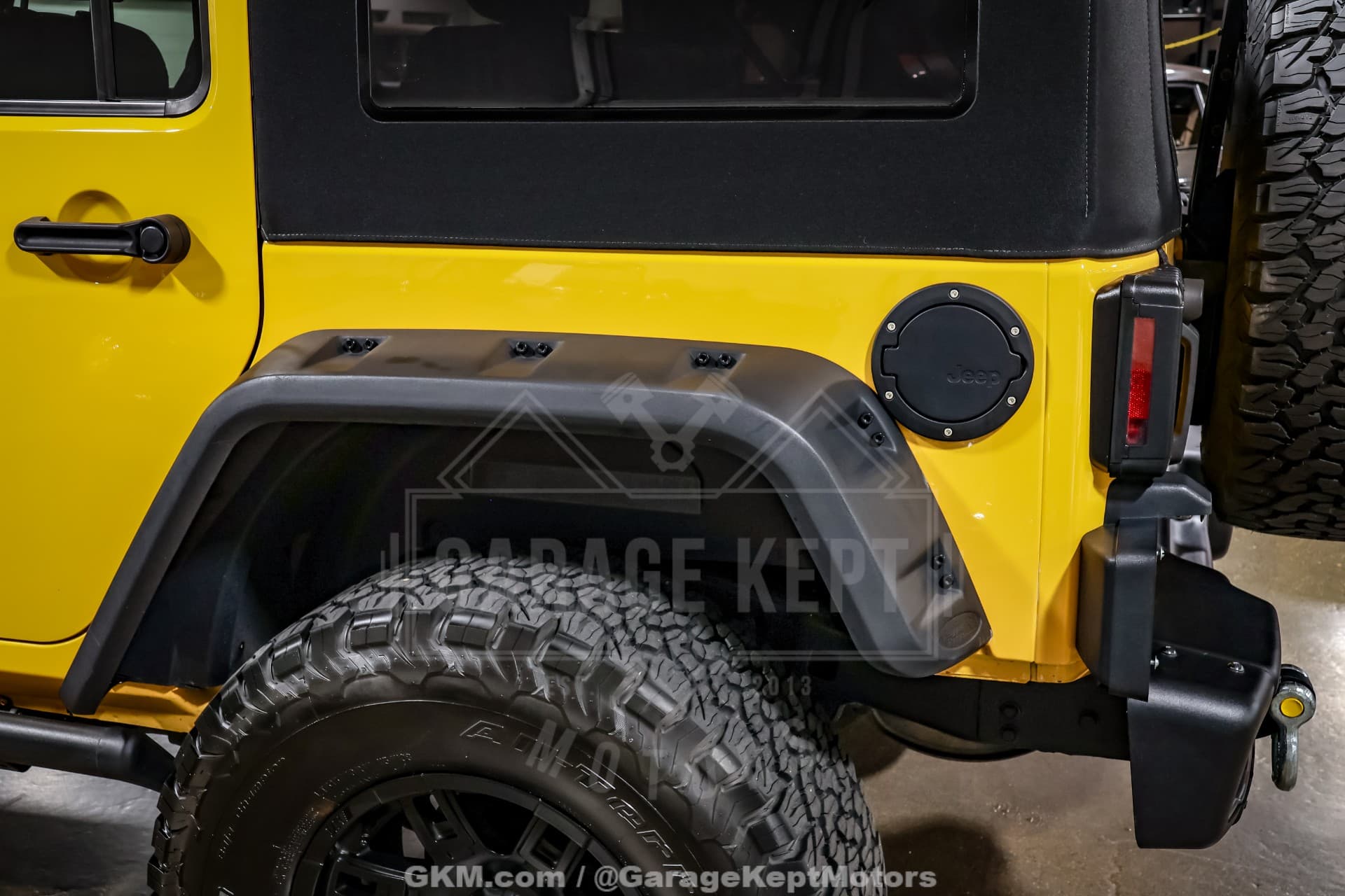 2015 Jeep Wrangler Unlimited Altitude thumbnail 6