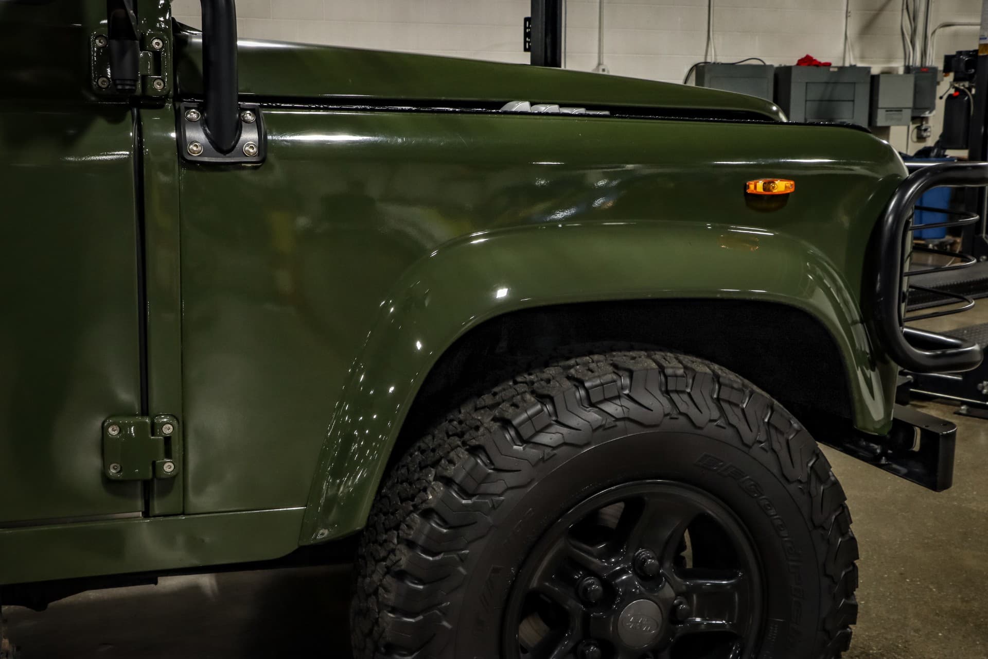 1986 Land Rover Defender 110 110 thumbnail 11