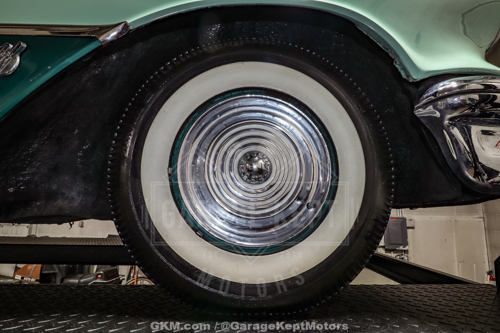 1956 Oldsmobile Super 88 Holiday Sedan thumbnail 27