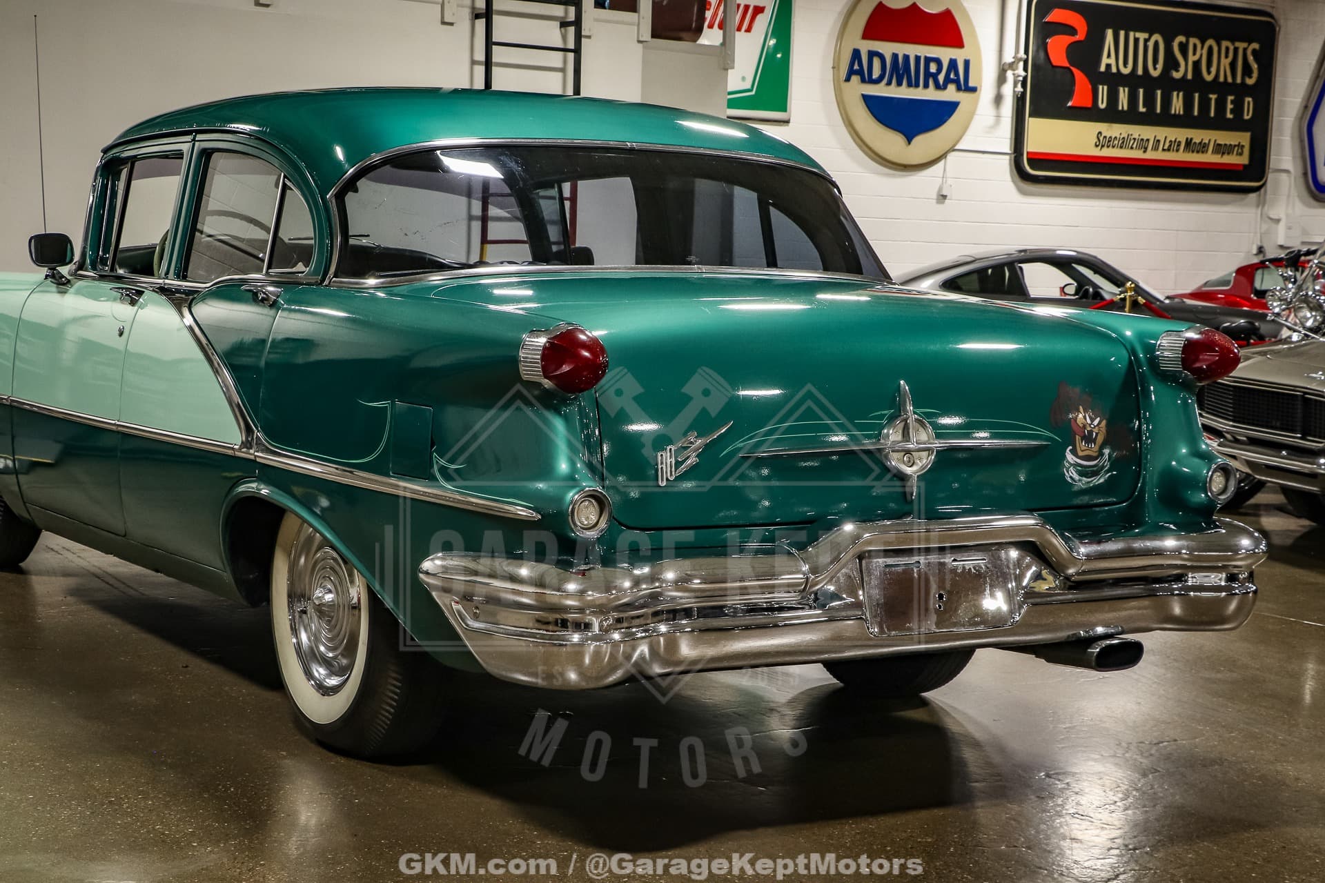 1956 Oldsmobile Super 88 Holiday Sedan thumbnail 9