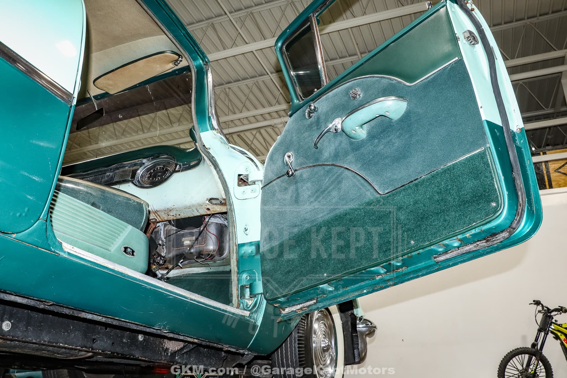 1956 Oldsmobile Super 88 Holiday Sedan thumbnail 14