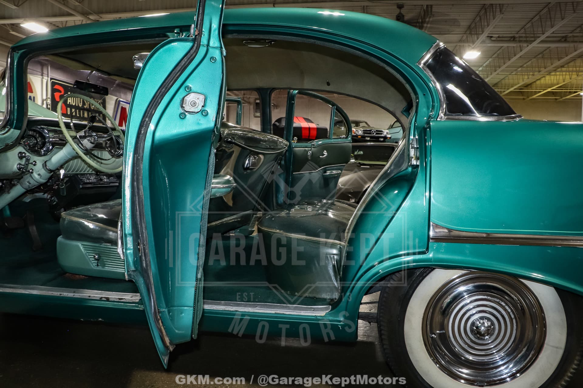 1956 Oldsmobile Super 88 Holiday Sedan thumbnail 17