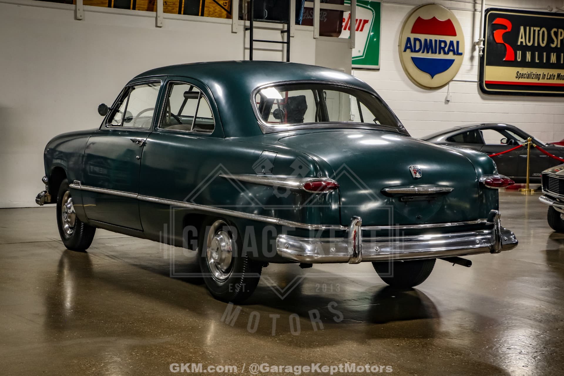 1951 Ford Custom Deluxe thumbnail 3