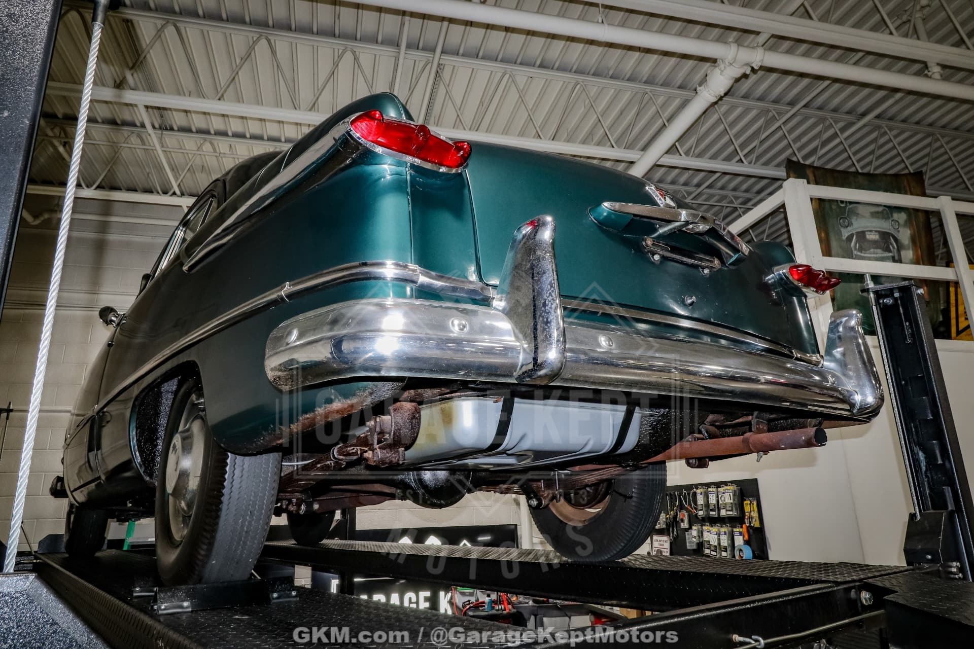 1951 Ford Custom Deluxe thumbnail 25