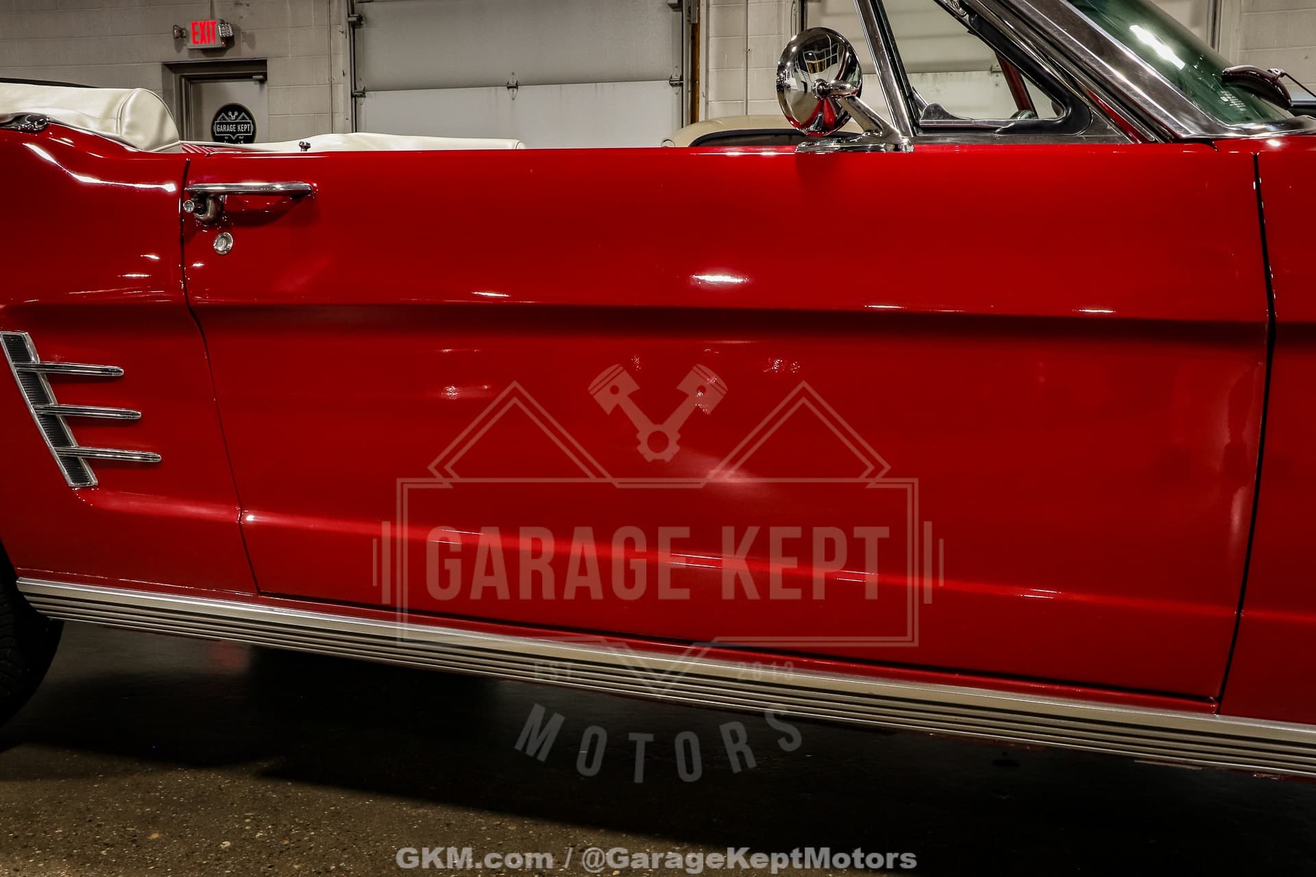 1966 Ford Mustang Convertible thumbnail 10