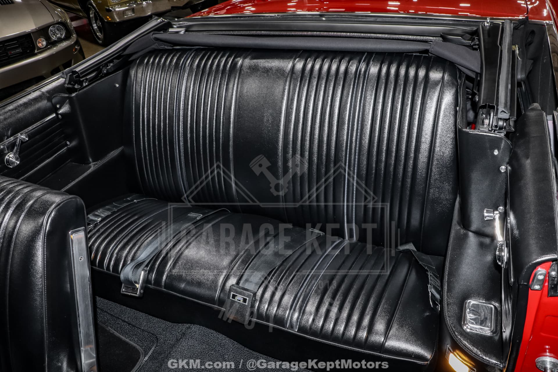 1965 Oldsmobile Cutlass 442 Convertible thumbnail 18