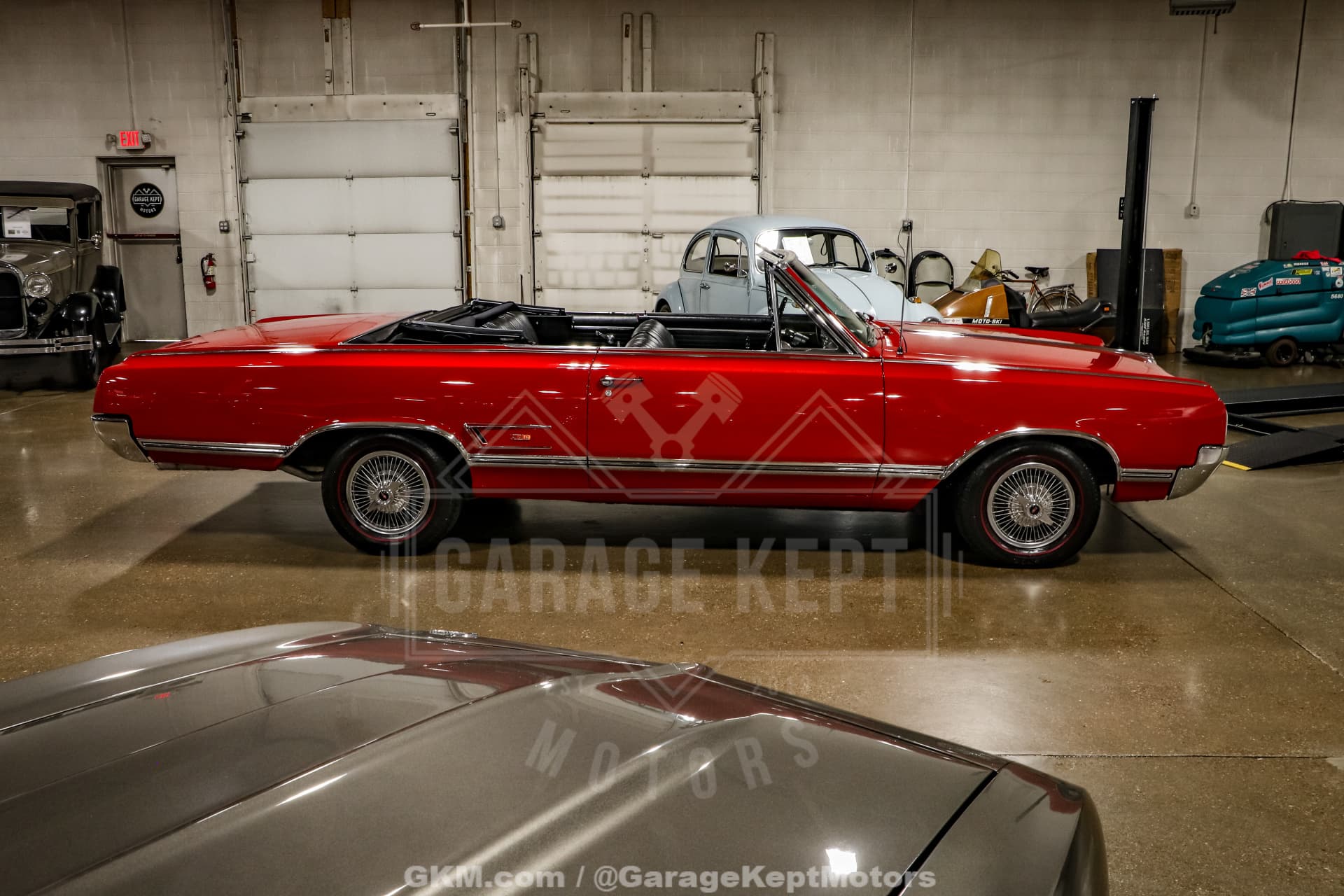 1965 Oldsmobile Cutlass 442 Convertible thumbnail 5