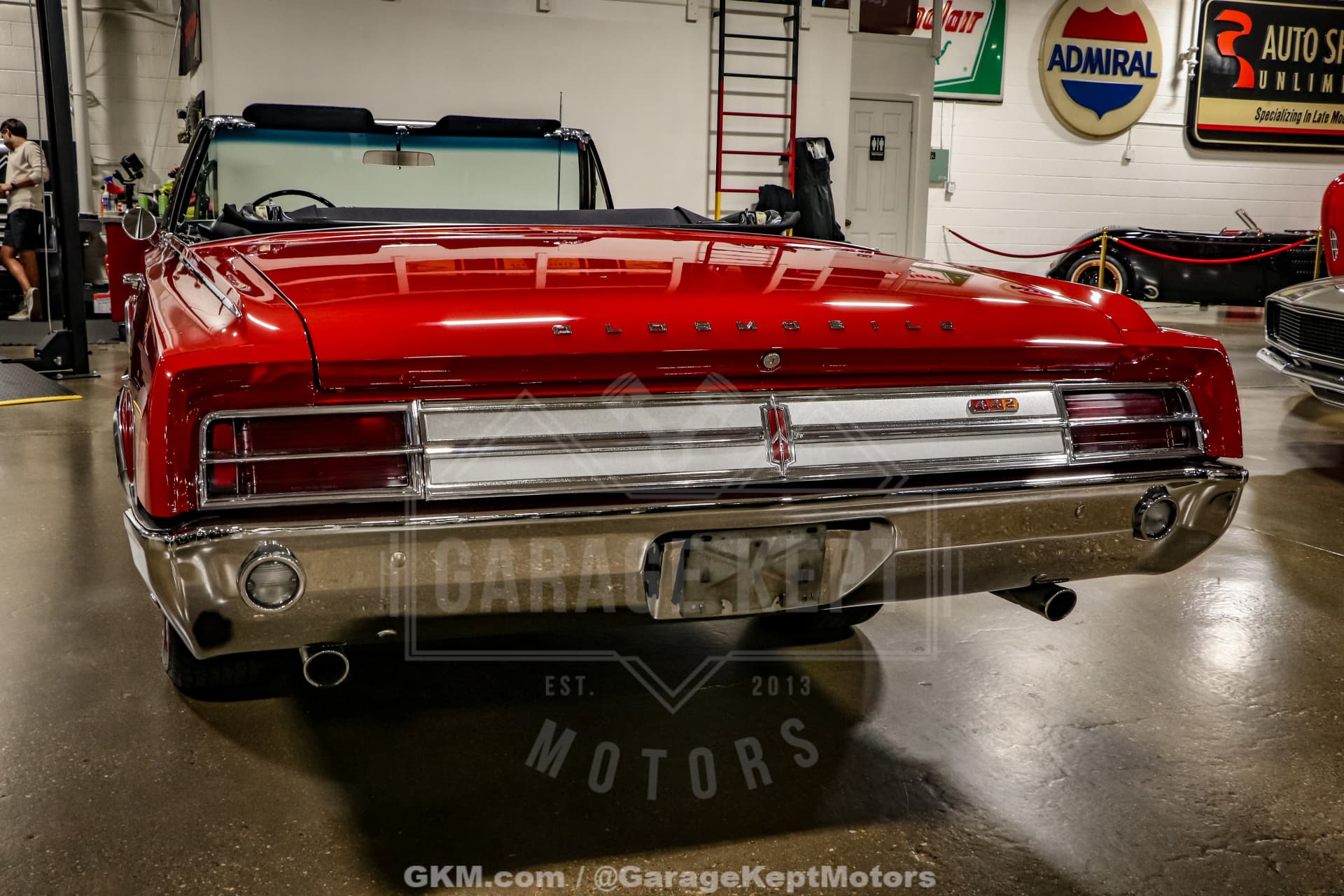 1965 Oldsmobile Cutlass 442 Convertible thumbnail 9