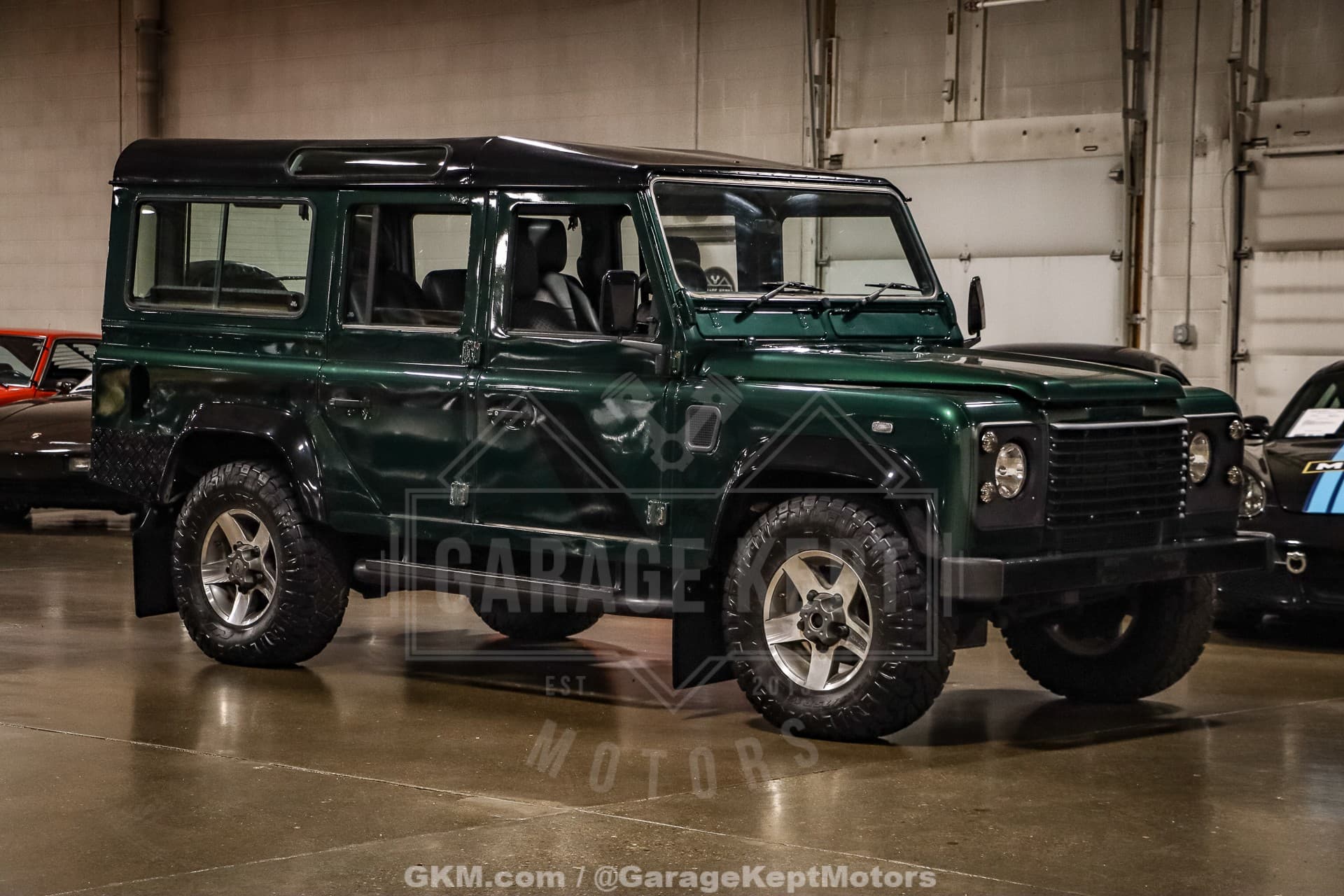 1999 Land Rover Defender 110 — photo 1